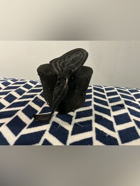 Black Embellished Felt Pillbox Hat with Decorative Strap